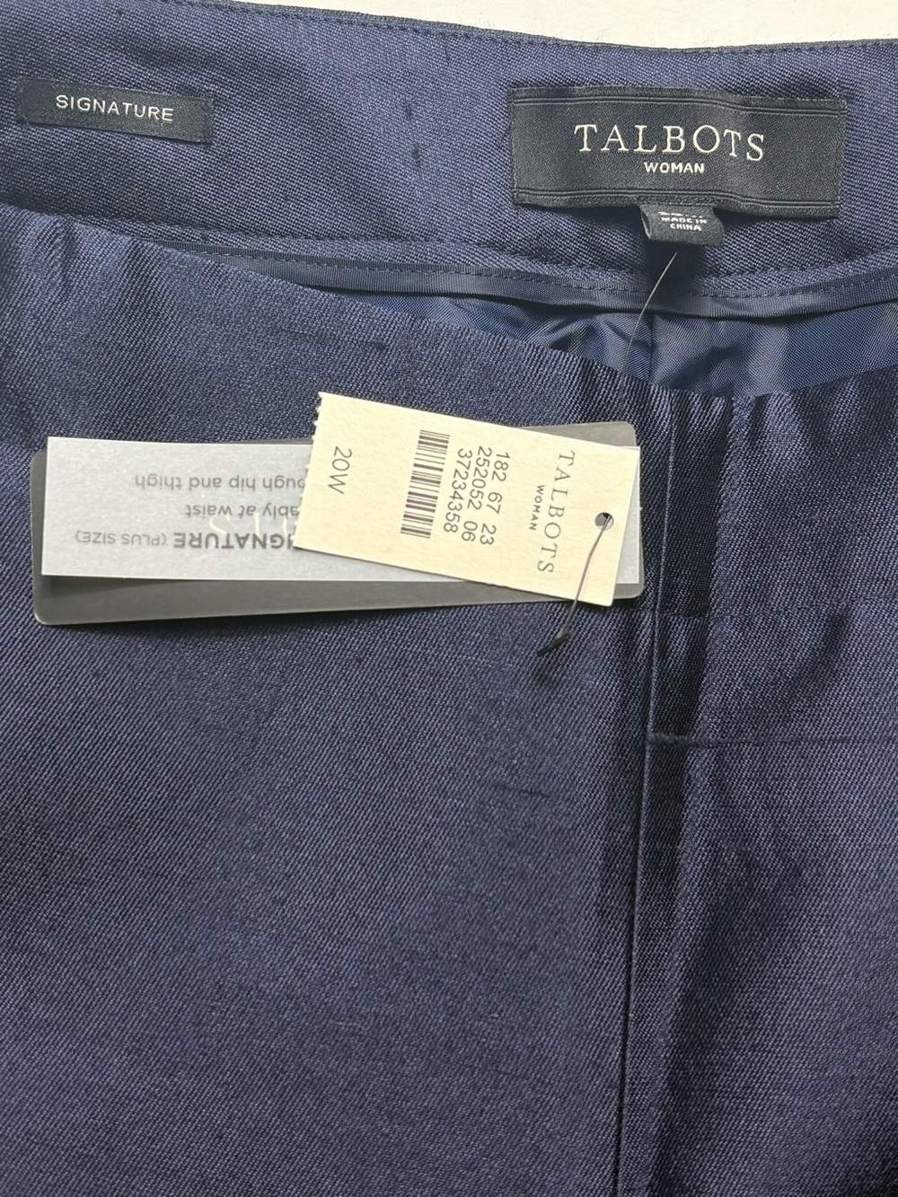 NWT Talbots Signature Silk Wool Ankle Pants Navy Blue 20W Side Zip - Picture 8 of 10